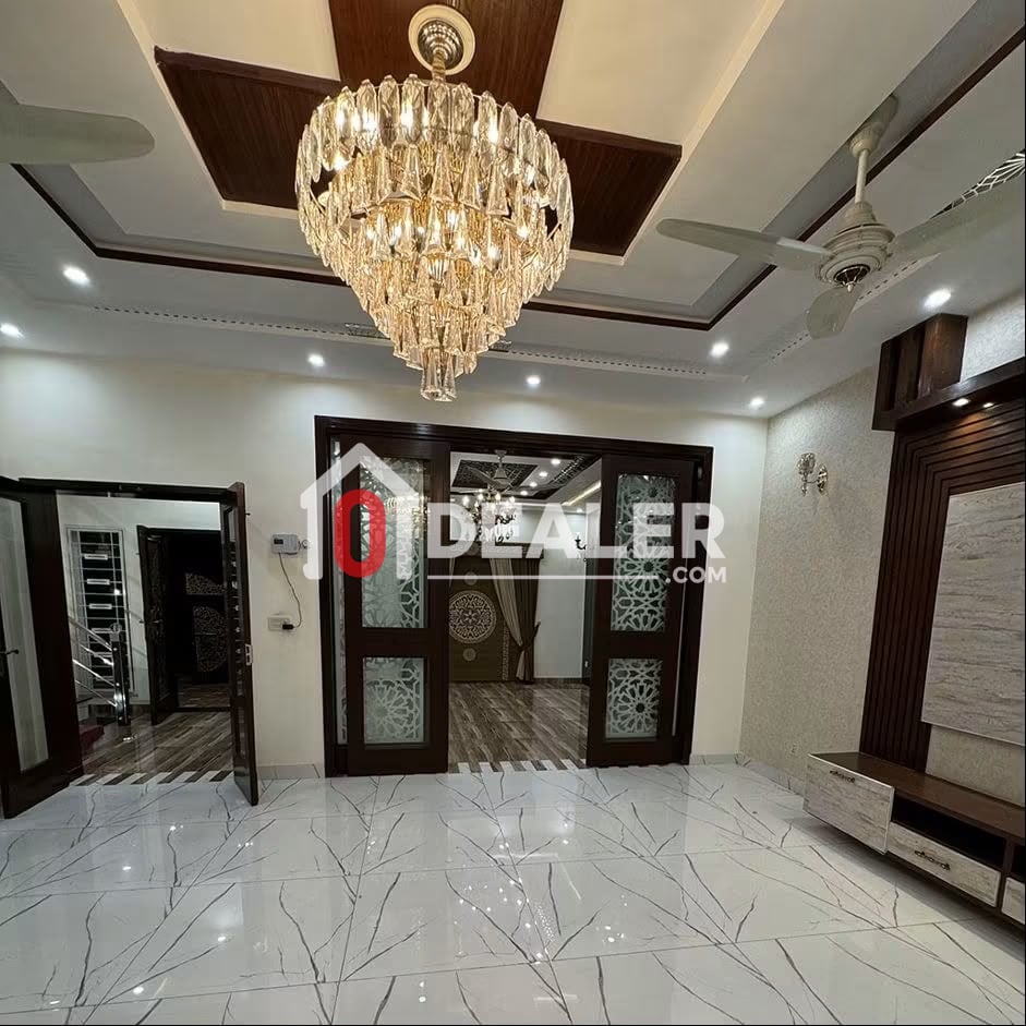 10 Marla house for rent